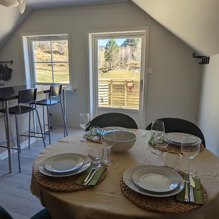 Countryside Experience In A Cozy Loft Near Bergen Apartment Frekhaug